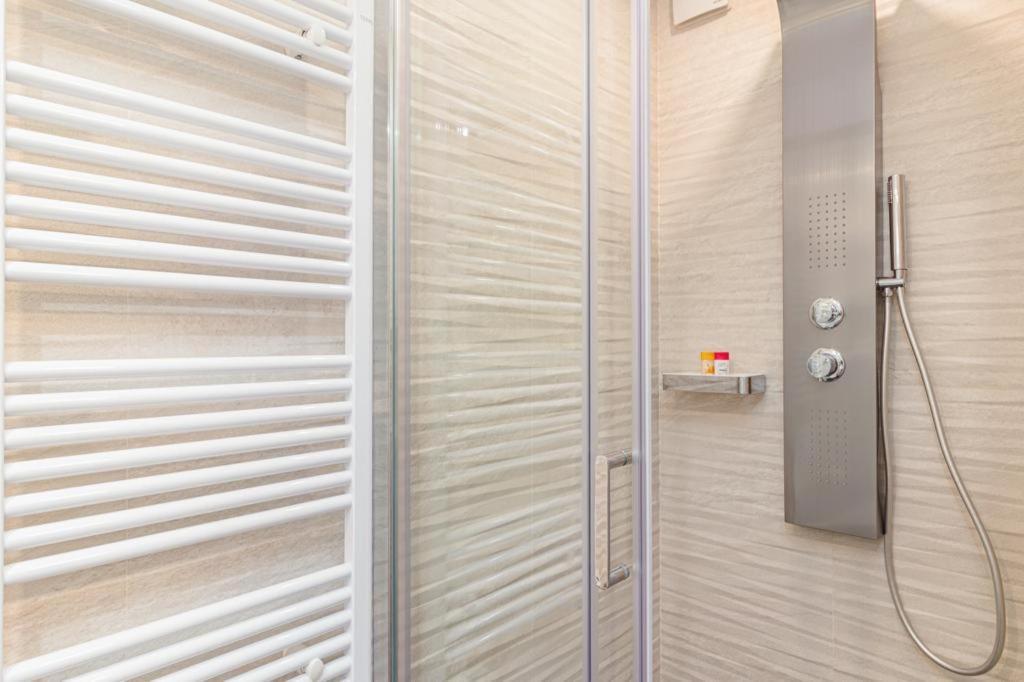 N&G New Apartment Stoja Beach Pula Dış mekan fotoğraf
